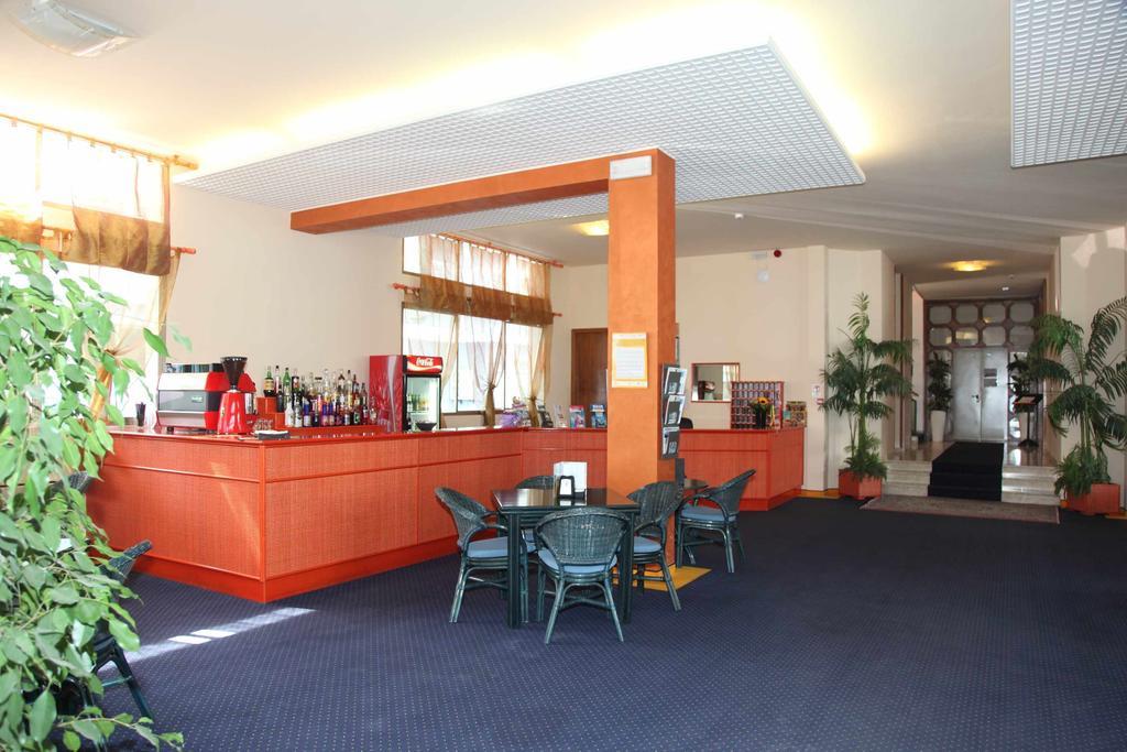 Hotel Bettina Lido di Jesolo Esterno foto