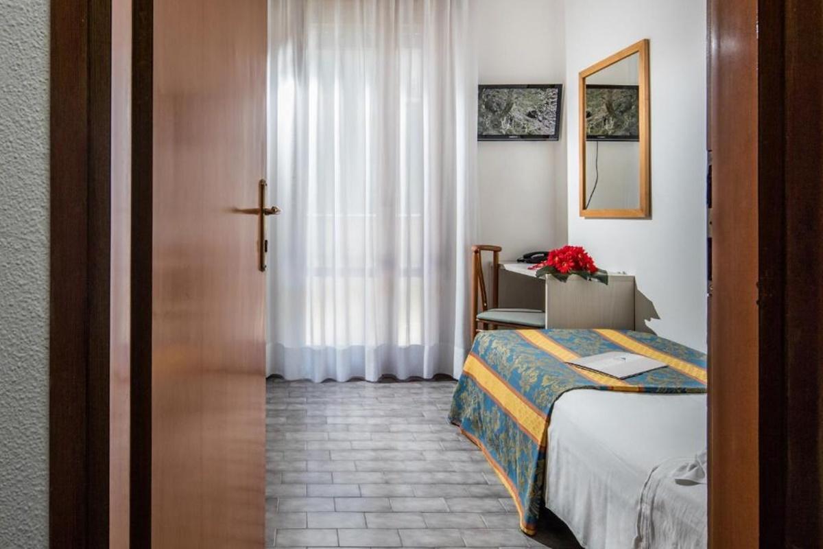 Hotel Bettina Lido di Jesolo Esterno foto